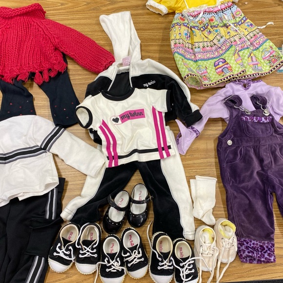 My Twinn Danielle Doll 23 Inch - Picture 10 of 12